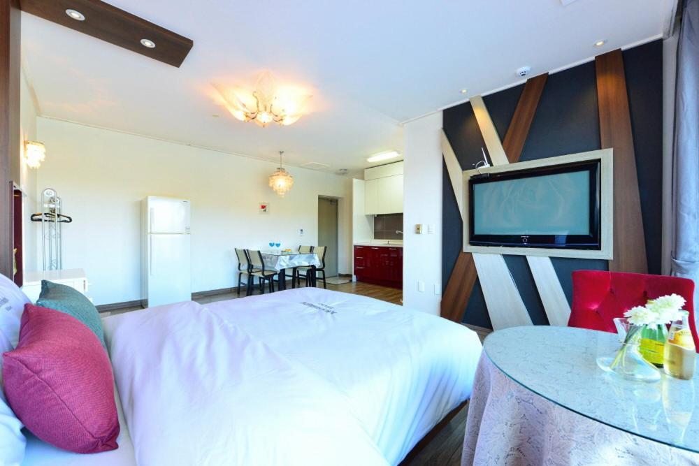 Moonlight Blue Pension Gapyeong Exterior foto